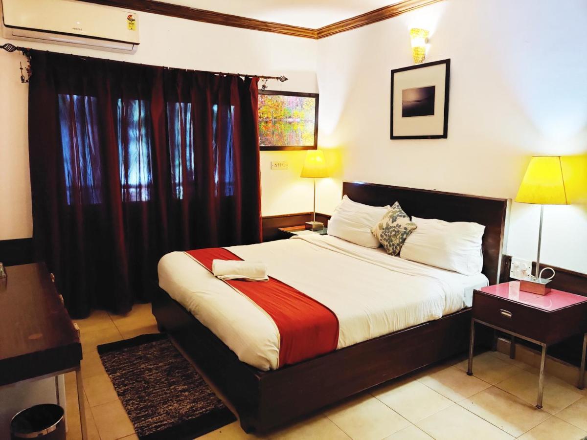 The Camelot Beach Resort - Baga كالانغيُت المظهر الخارجي الصورة