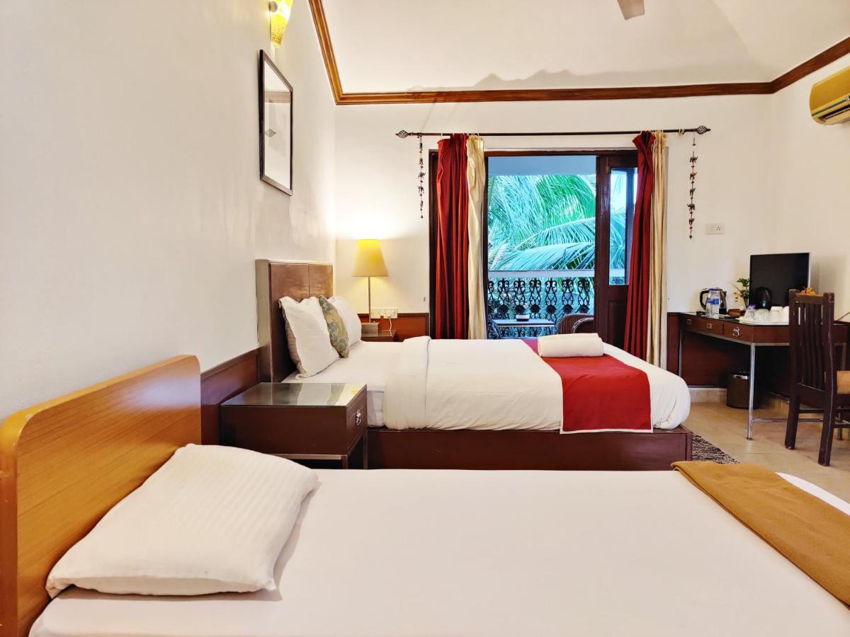 The Camelot Beach Resort - Baga كالانغيُت المظهر الخارجي الصورة