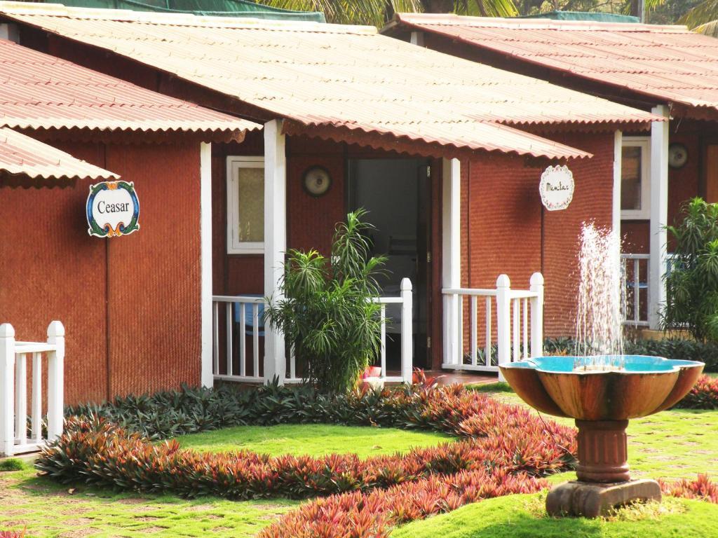 The Camelot Beach Resort - Baga كالانغيُت الغرفة الصورة